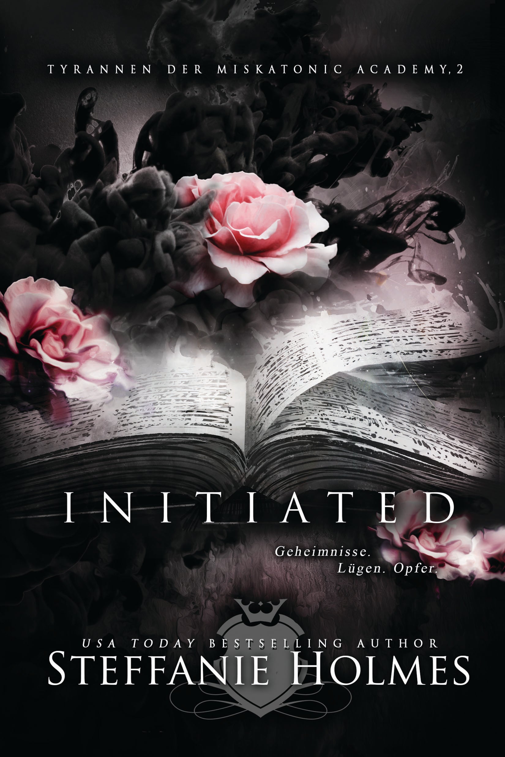 Book cover for 'Initiated' German translation by Steffanie Holmes